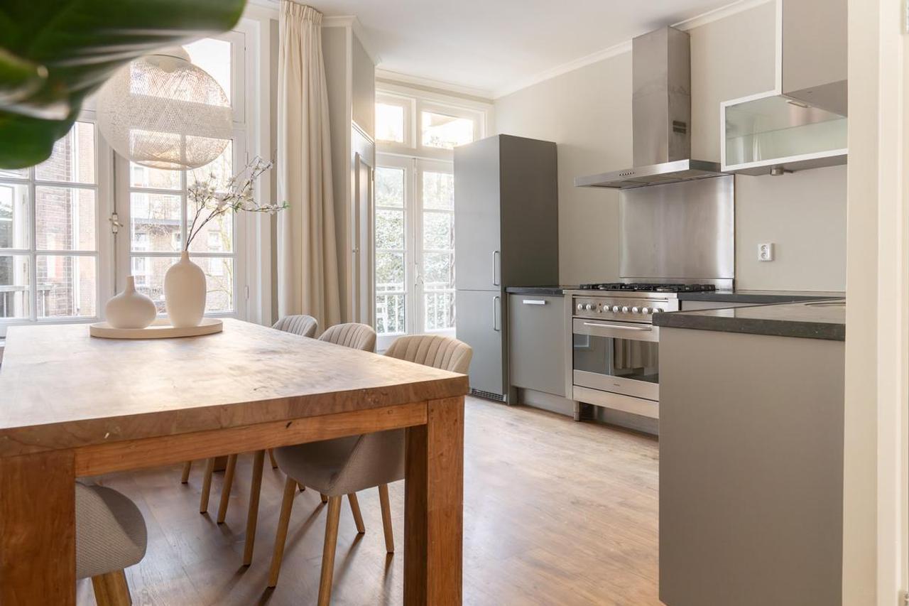 Licht 2-kamerappartement met balkon - Afbeelding 6