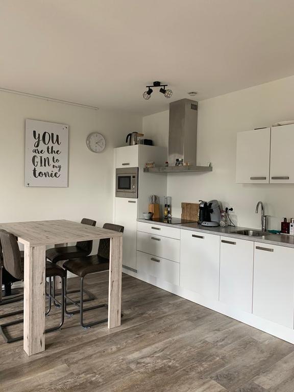 2-room apartment with balcony in Maaspoort - Image 4