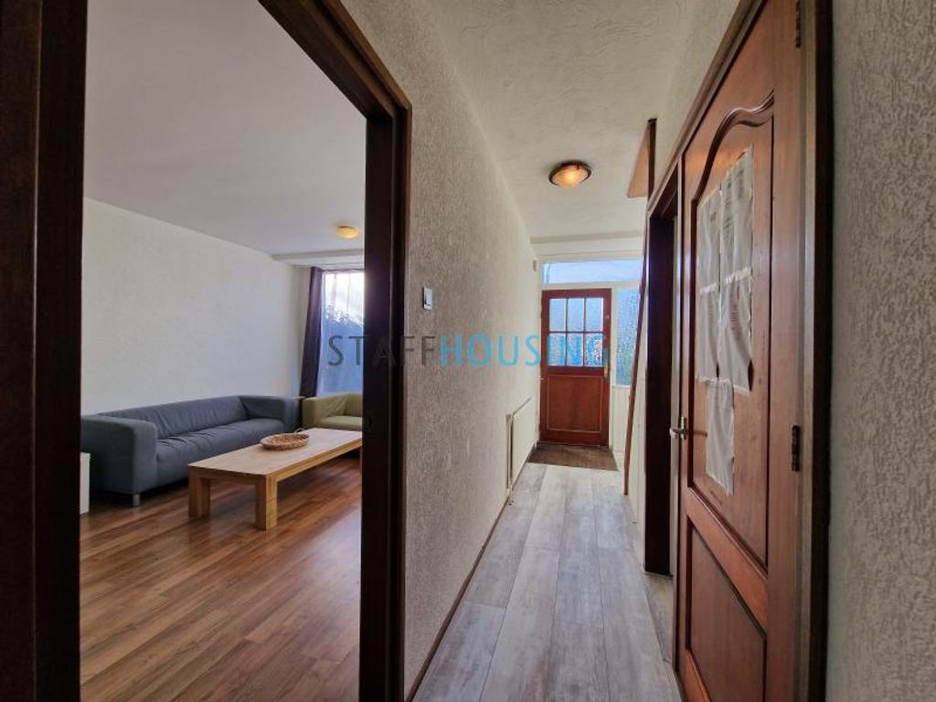 Furnished home with garden in Gouda - Image 3