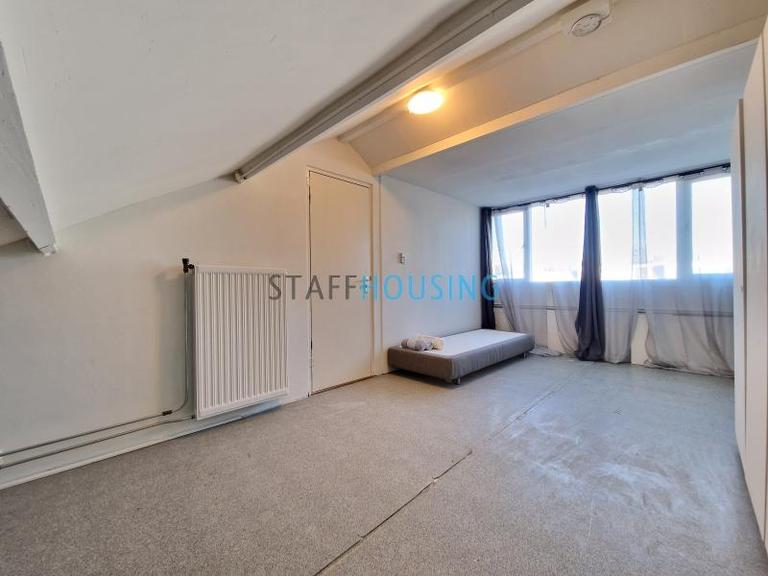 Furnished home with garden in Gouda - Image 35