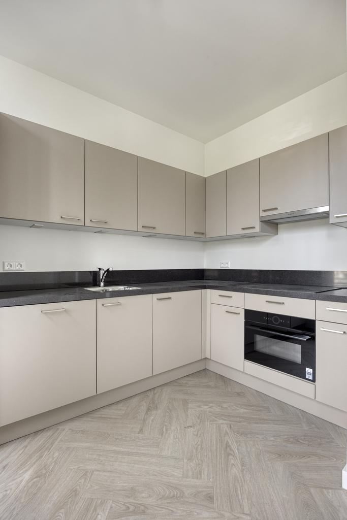Appartement met balkon aan Minervaplein - Afbeelding 3