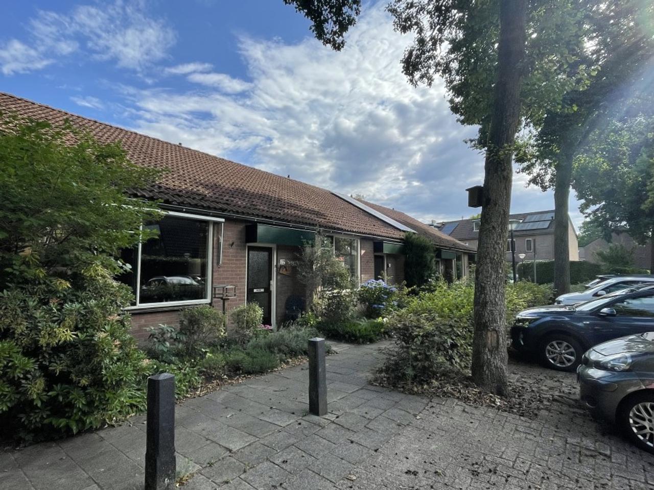 Ground-floor living with a garden in Ugchelen - Image 2