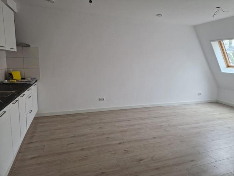 2-kamerappartement met airco en balkon - Afbeelding 2