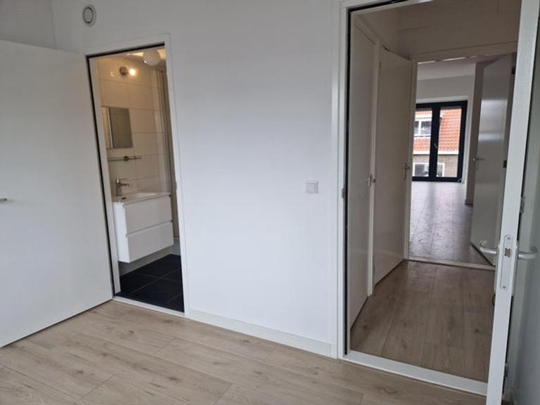 2-kamerappartement met airco en balkon - Afbeelding 9