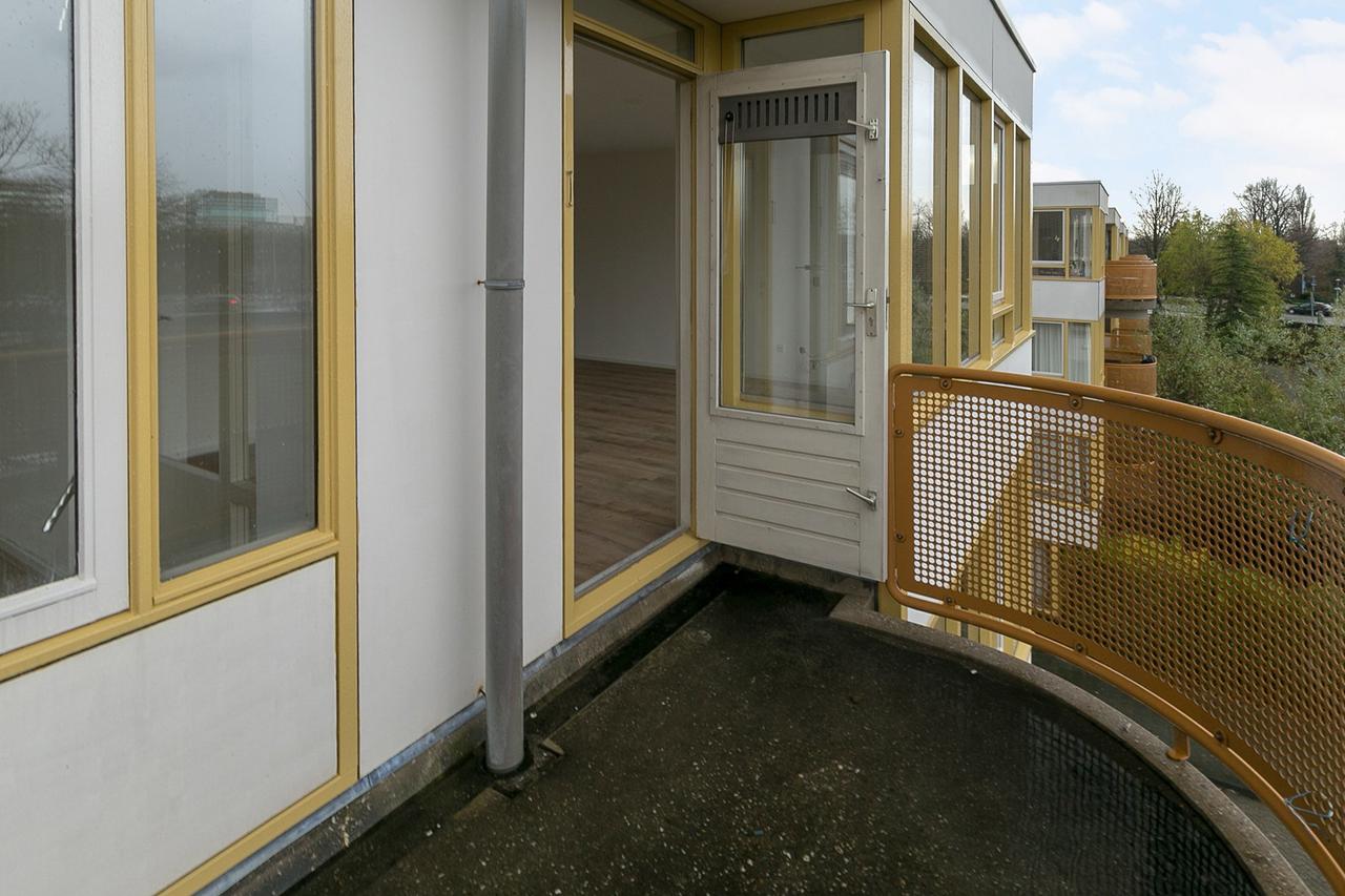 3-slaapkamerappartement met balkon - Afbeelding 9