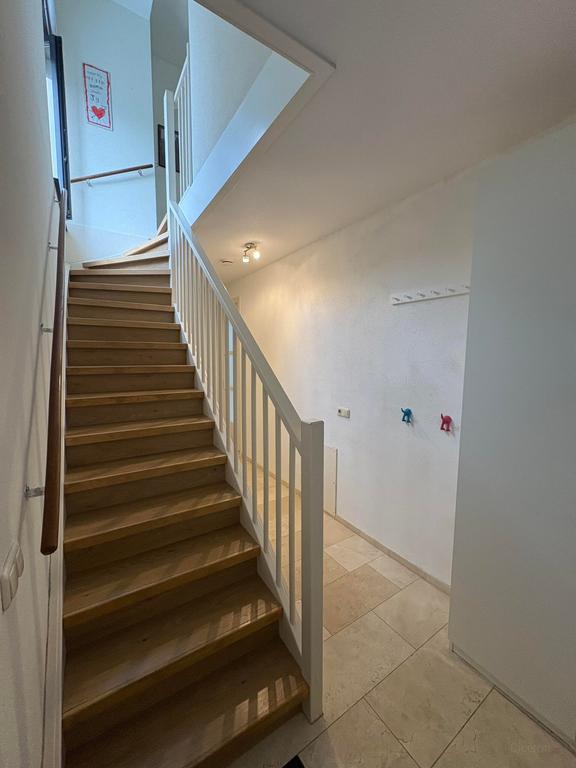 Furnished 4-Bedroom Detached Villa - Image 9