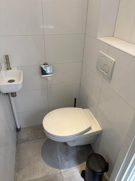 Gemeubileerd 2-kamerappartement Leiden - Afbeelding 13