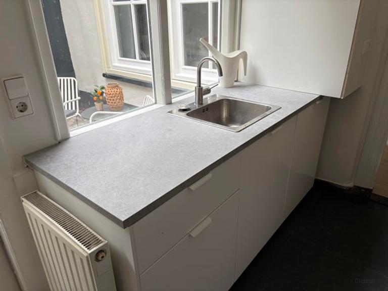 Gemeubileerd 2-kamerappartement Leiden - Afbeelding 15
