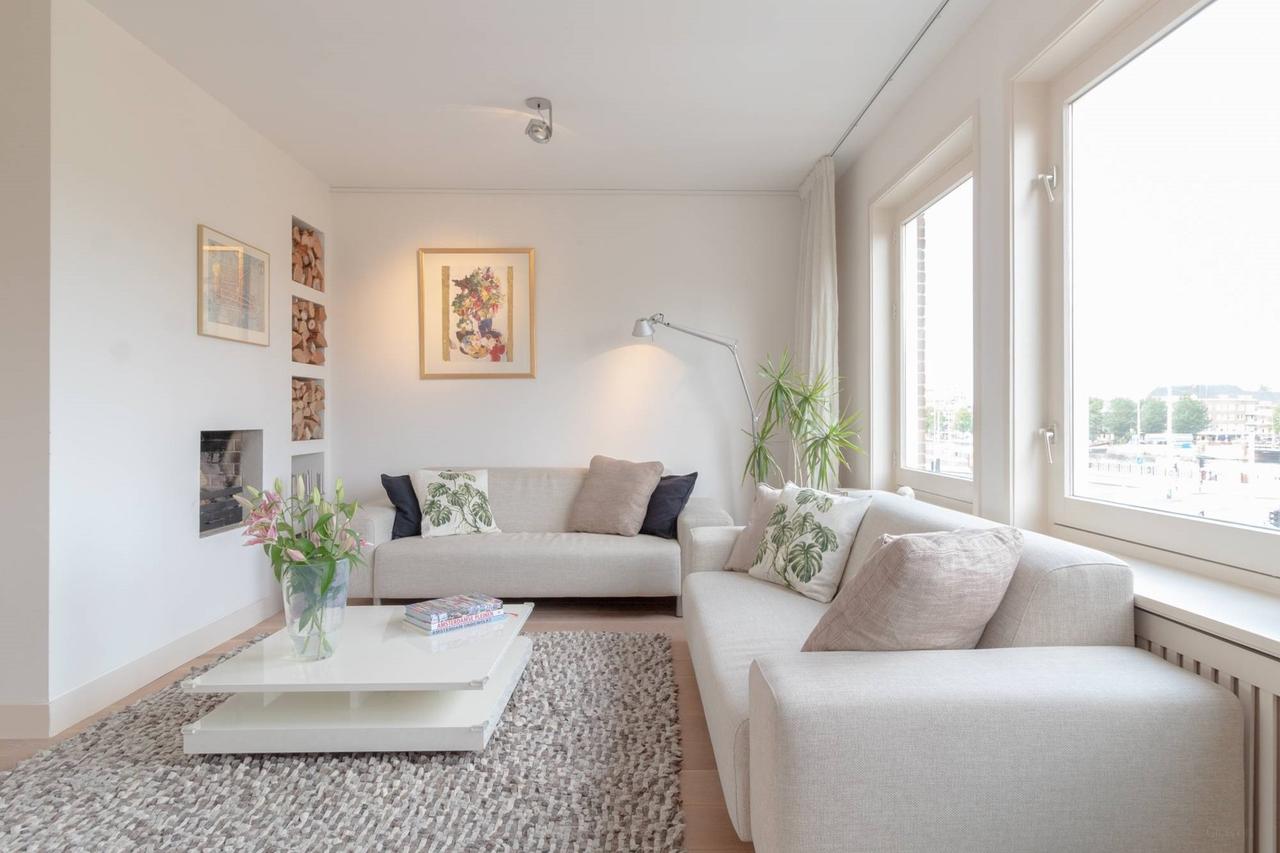Drieslaapkamerappartement aan de Amstel - Afbeelding 2