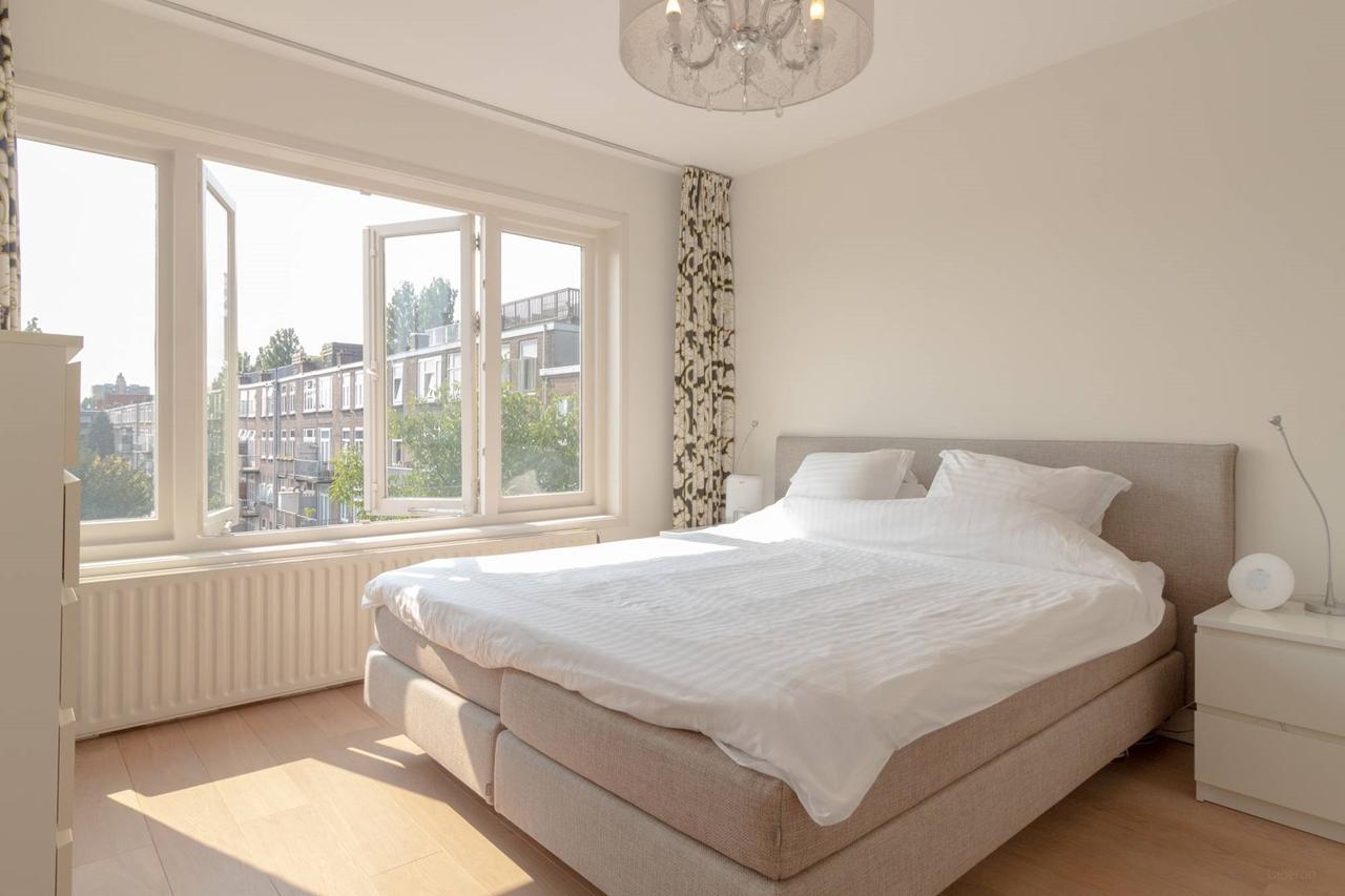 Drieslaapkamerappartement aan de Amstel - Afbeelding 21