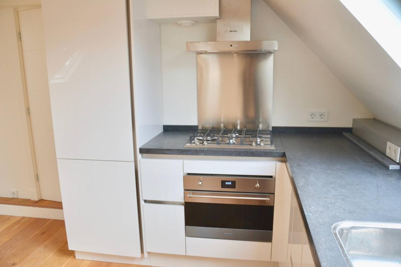Gemeubileerde loft met dakterras in centrum - Afbeelding 5