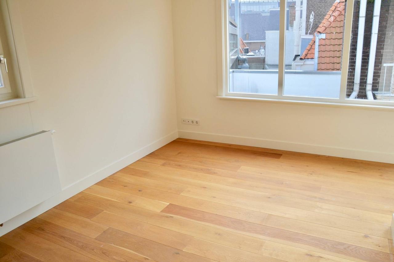 Gemeubileerde loft met dakterras in centrum - Afbeelding 12