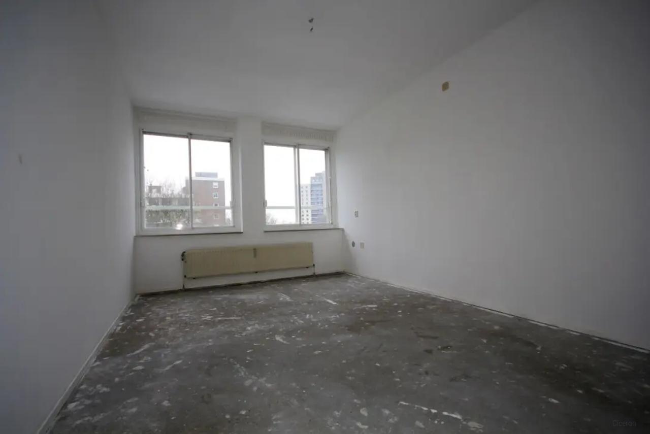 95 m² met 3 slaapkamers en balkon - Afbeelding 4