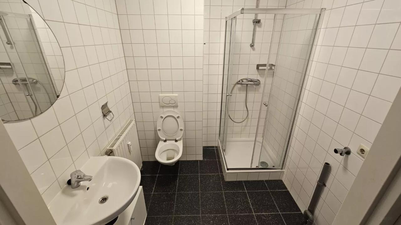 Studio van 36 m² in hartje Emmen - Afbeelding 5