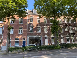 Ruime kamer van 33 m2 vlak bij Vrijthof