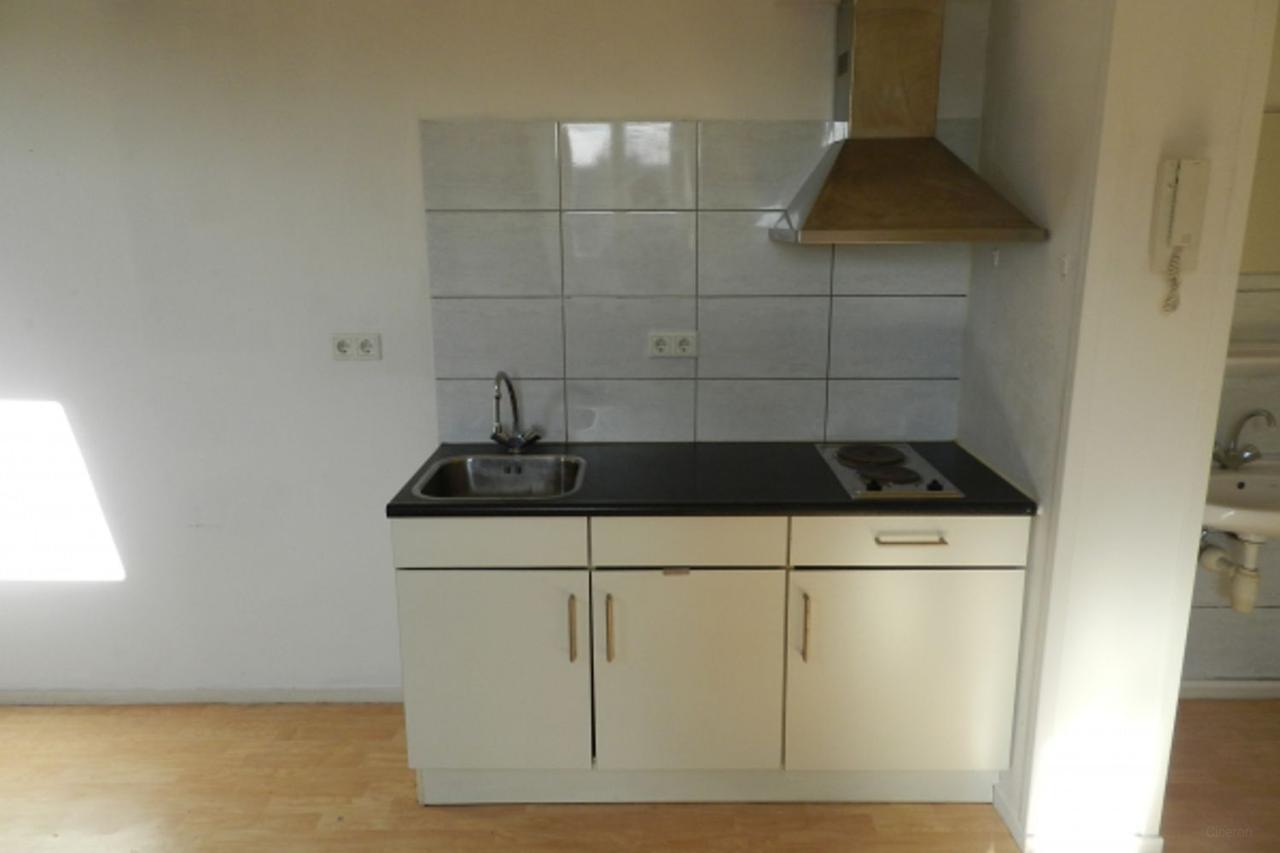 Spacious 33 m² room near Vrijthof - Image 7