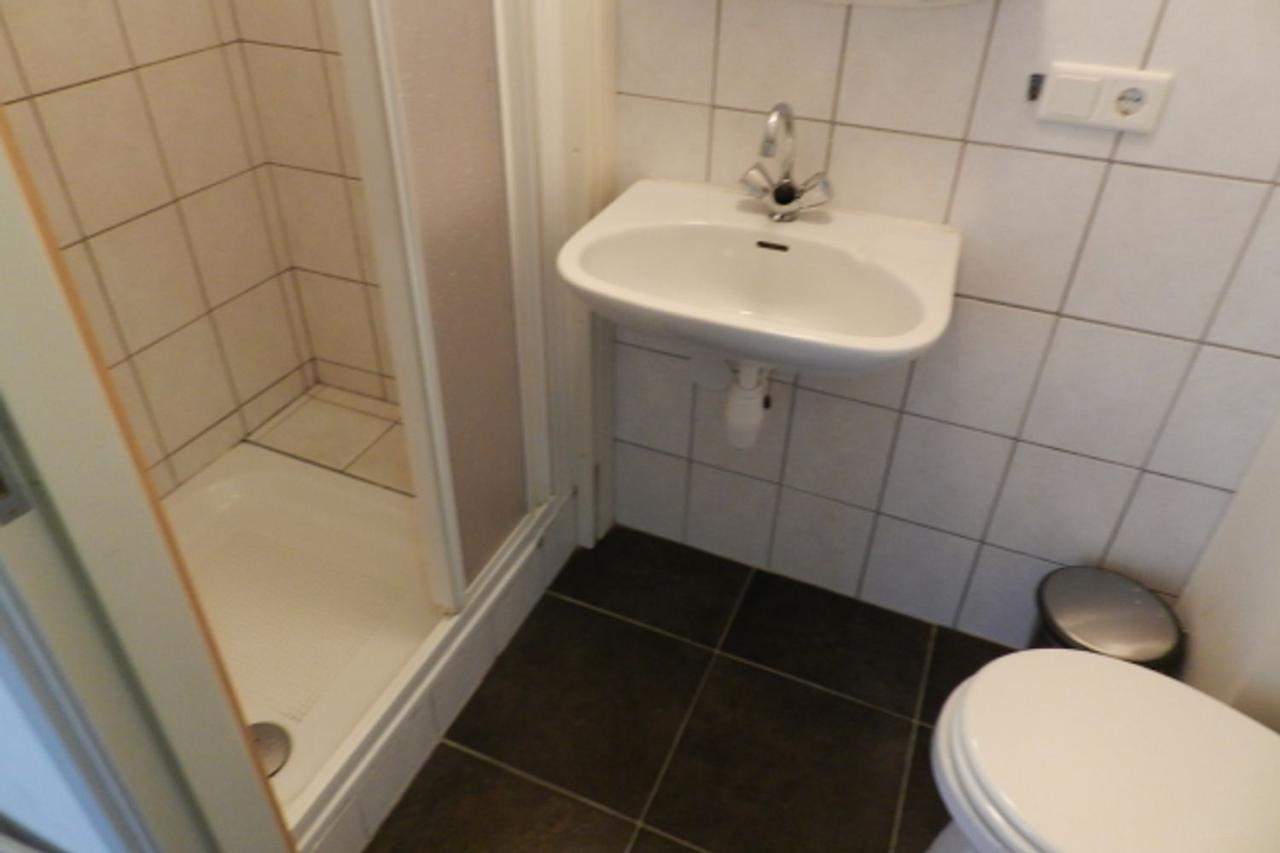 Spacious 33 m² room near Vrijthof - Image 10