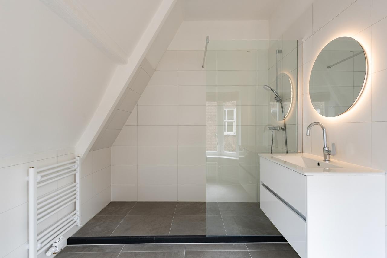 Driedubbel bovenhuis in hartje Den Haag - Afbeelding 22