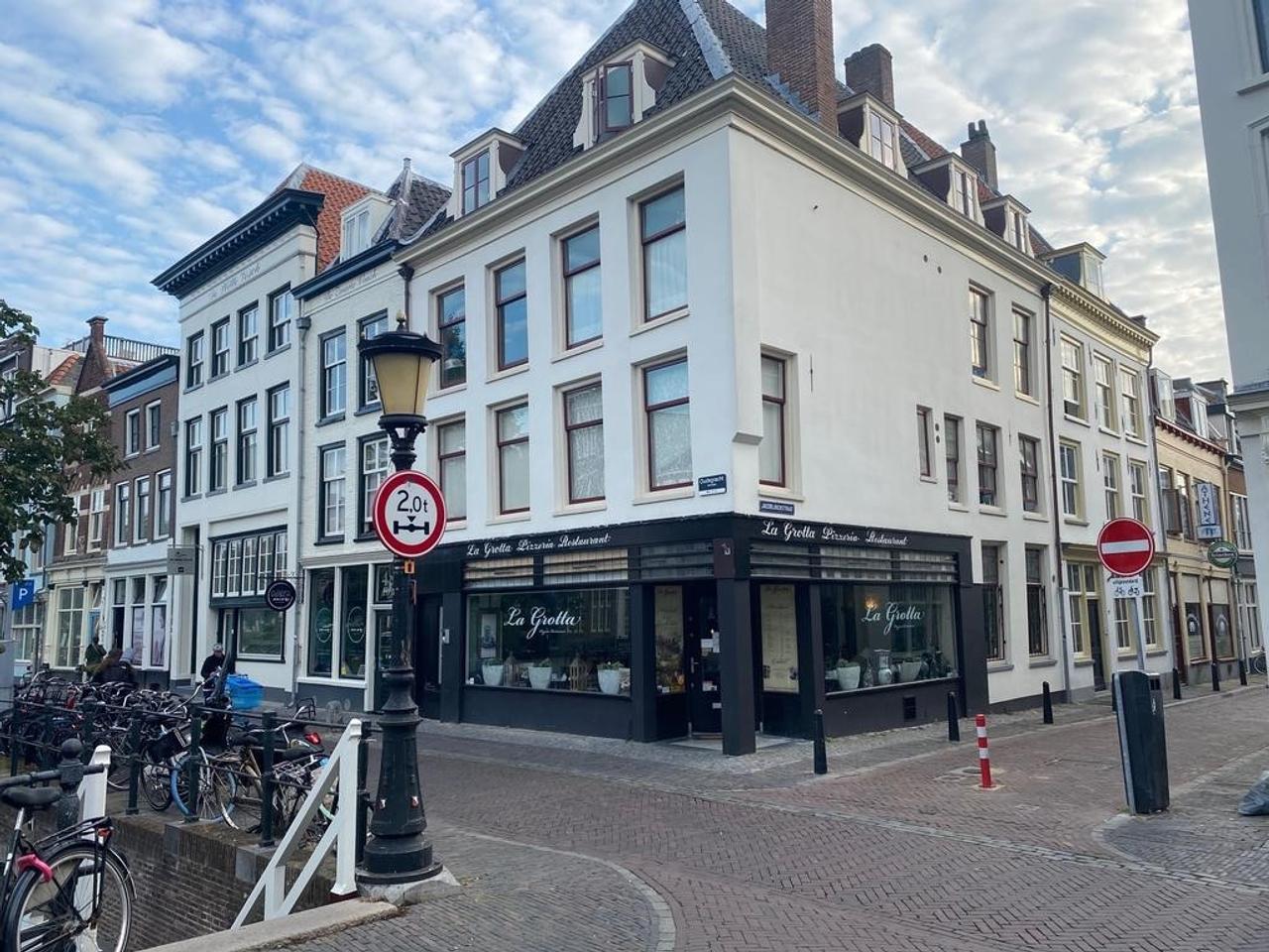 Wonen aan de Oudegracht met uitzicht - Afbeelding 1