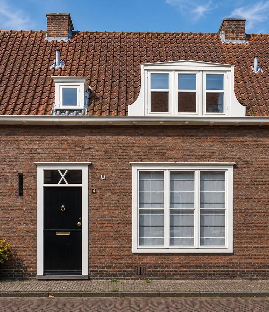 Family Home with Garden in Naarden Vesting - Image 1