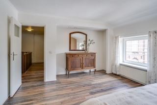 170 m² Furnished Apartment with Roof Terrace in Horst - Image 2