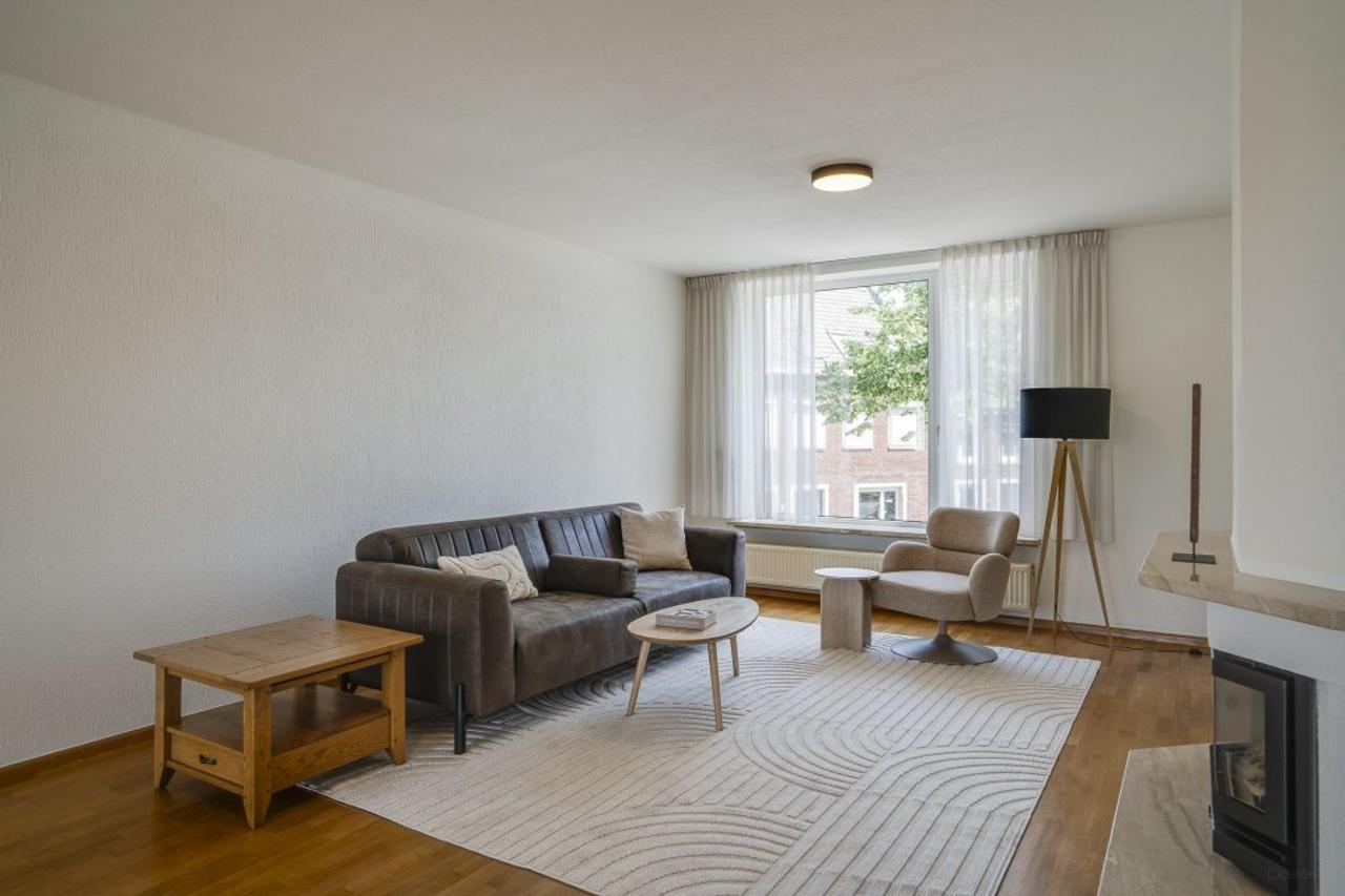 170 m² Furnished Apartment with Roof Terrace in Horst - Image 24