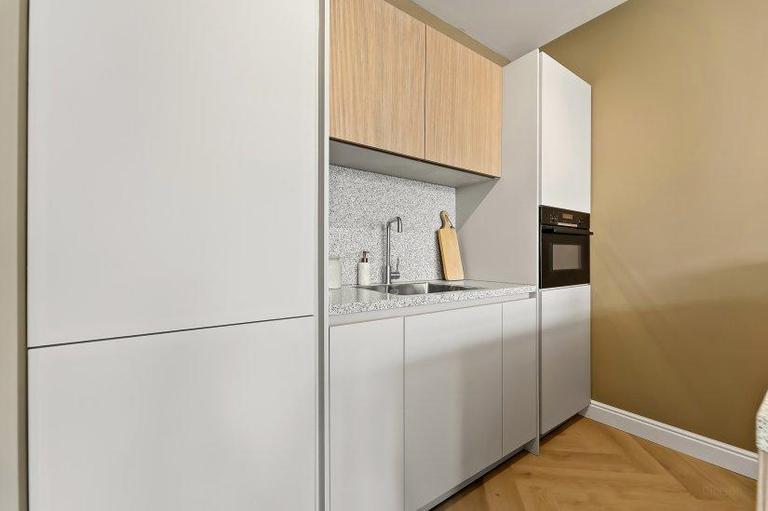 Gemeubileerd 3-slaapkamerappartement in Centrum - Afbeelding 7
