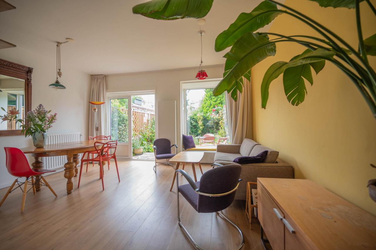 Gemeubileerd huis met tuin in Slotermeer - Afbeelding 3
