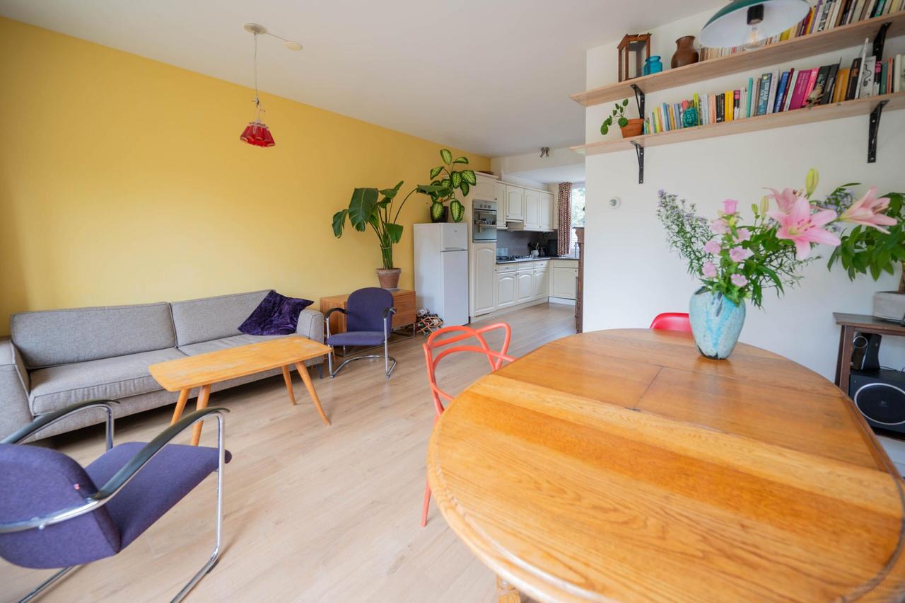 Gemeubileerd huis met tuin in Slotermeer - Afbeelding 4