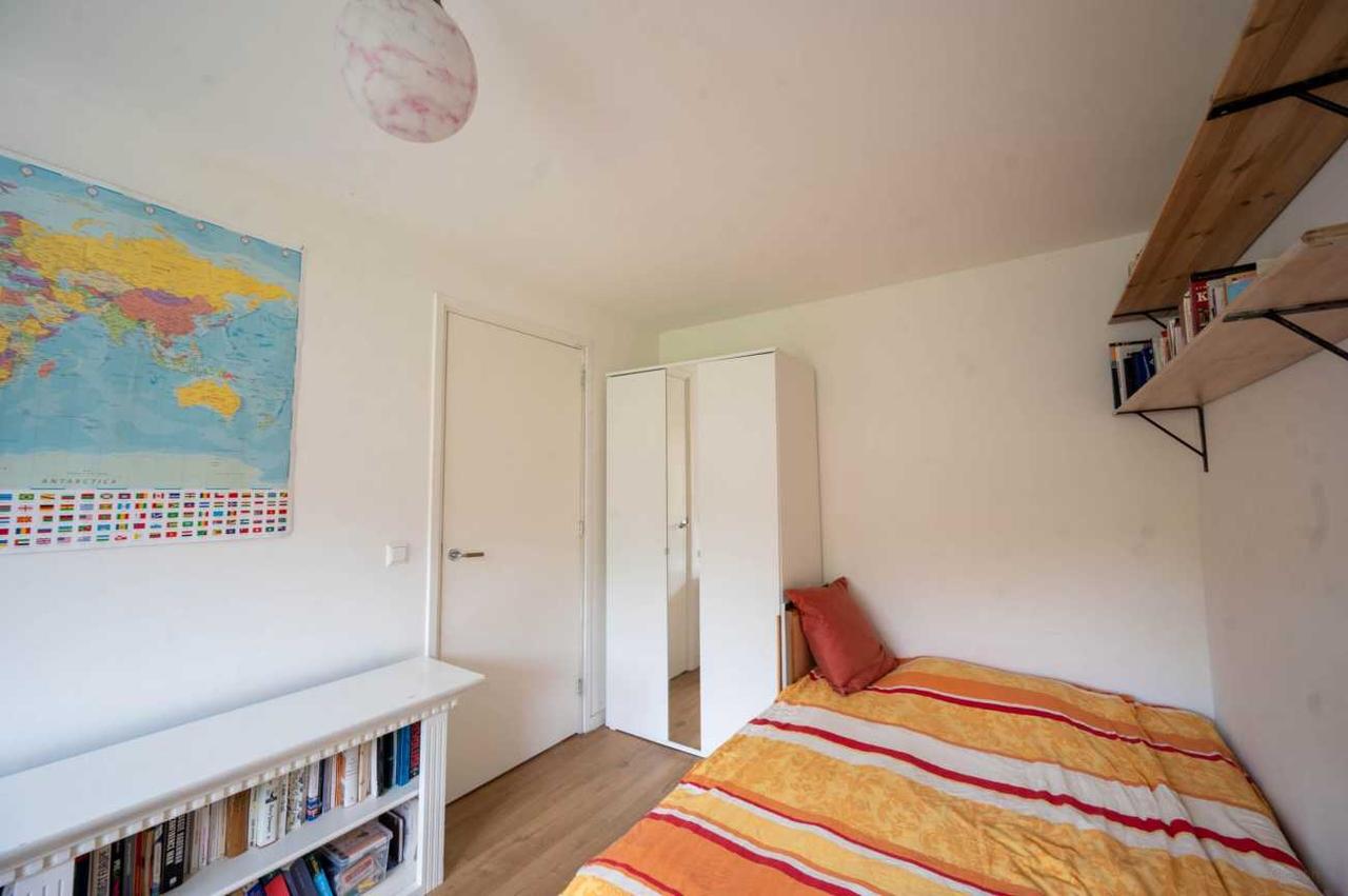 Gemeubileerd huis met tuin in Slotermeer - Afbeelding 13