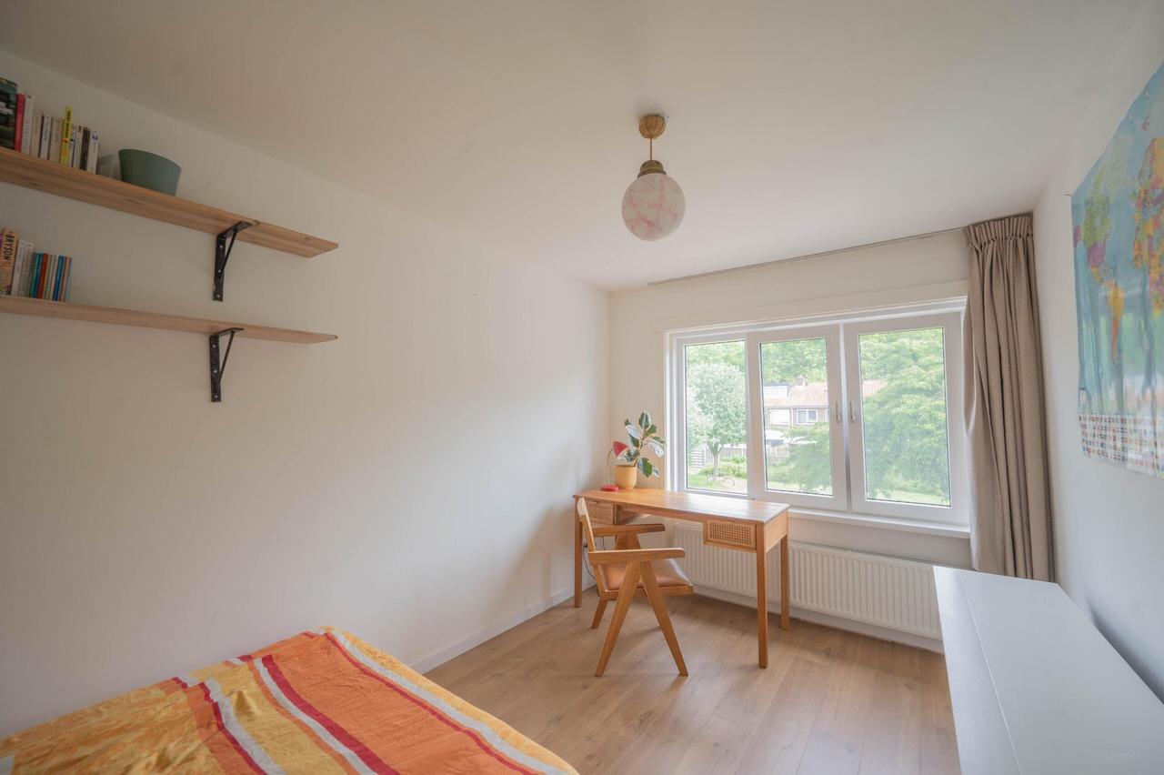 Gemeubileerd huis met tuin in Slotermeer - Afbeelding 15