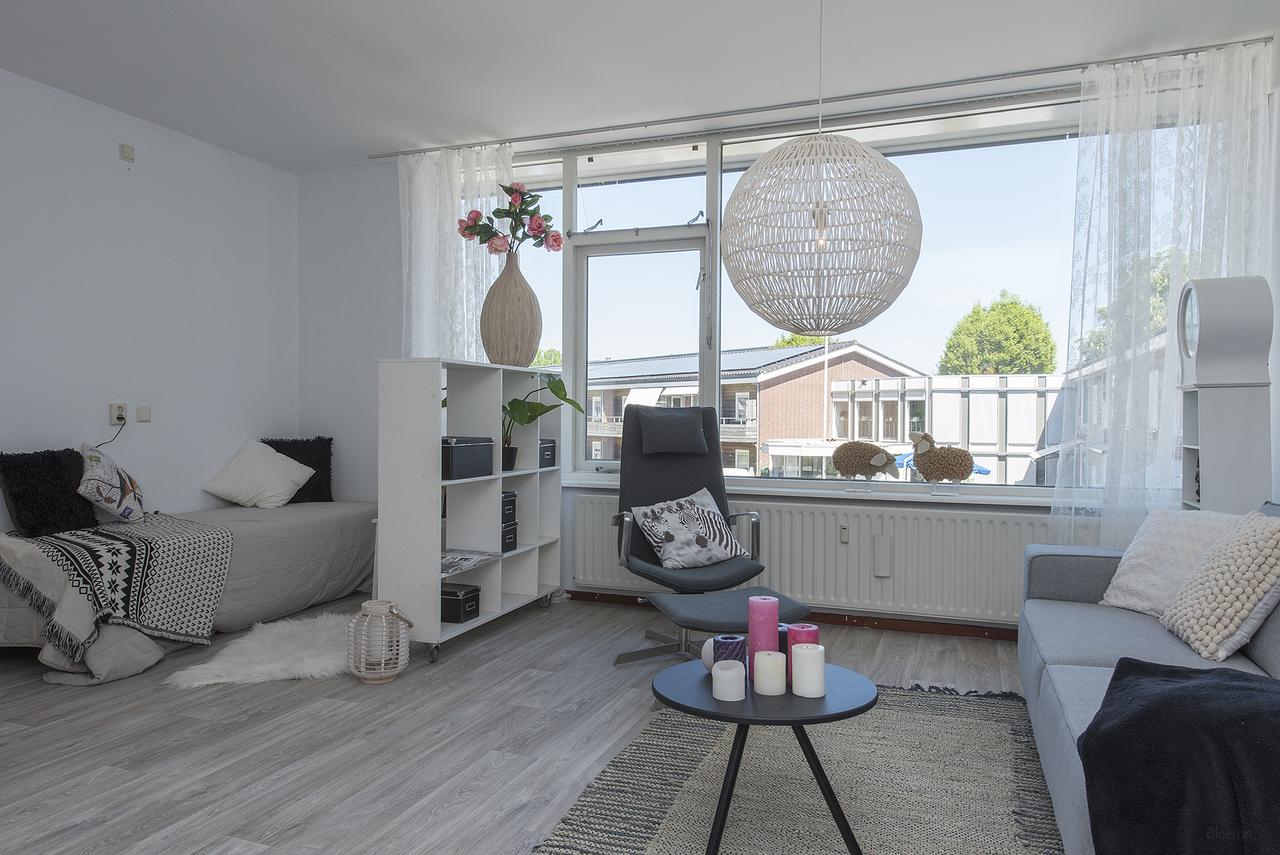 Licht appartement met lift in Loenen - Afbeelding 2