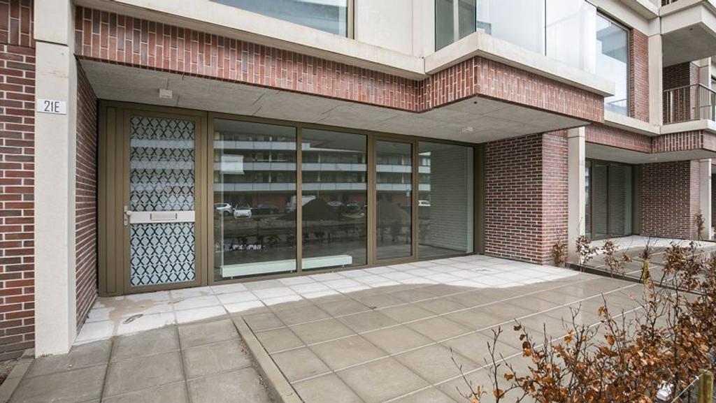 131 m² met 2 terrassen in Osdorp - Afbeelding 1