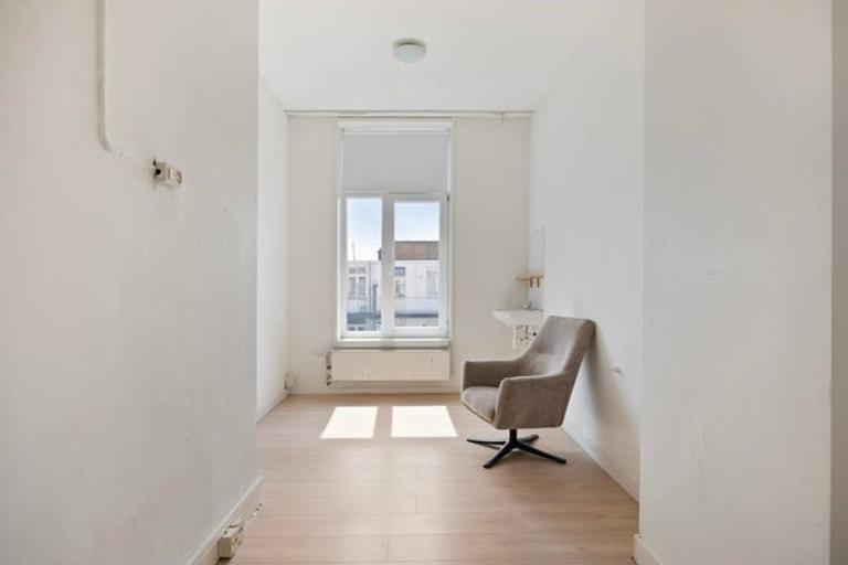 Kamer van 16 m² in gedeeld huis - Afbeelding 4