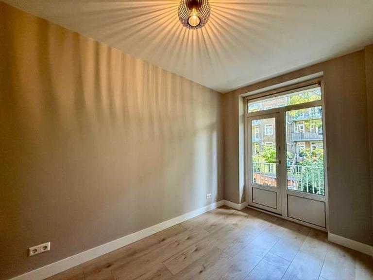 3-slaapkamerappartement met tuin - Afbeelding 6