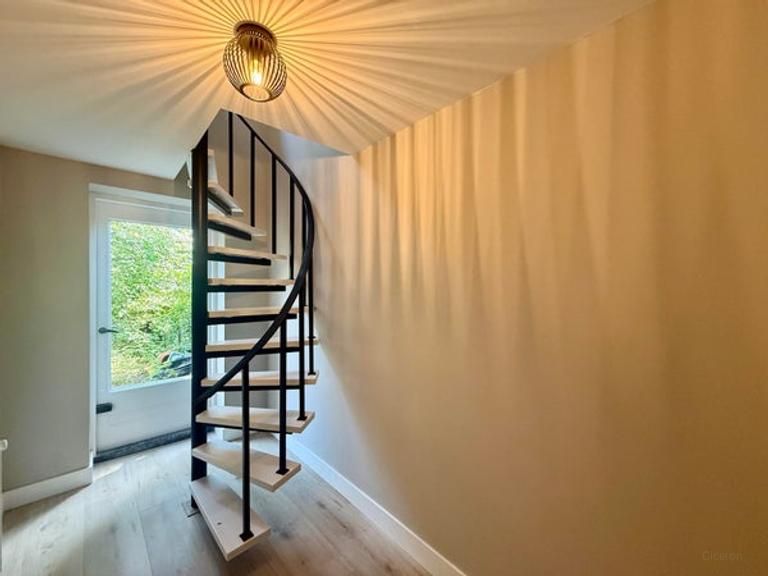 3-slaapkamerappartement met tuin - Afbeelding 8
