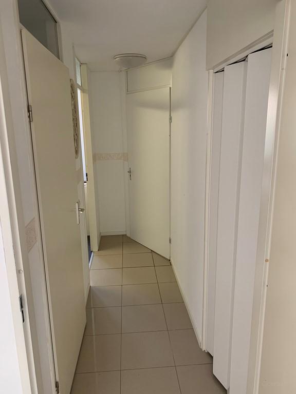 Gemeubileerd 2-kamerappartement met tuin - Afbeelding 9