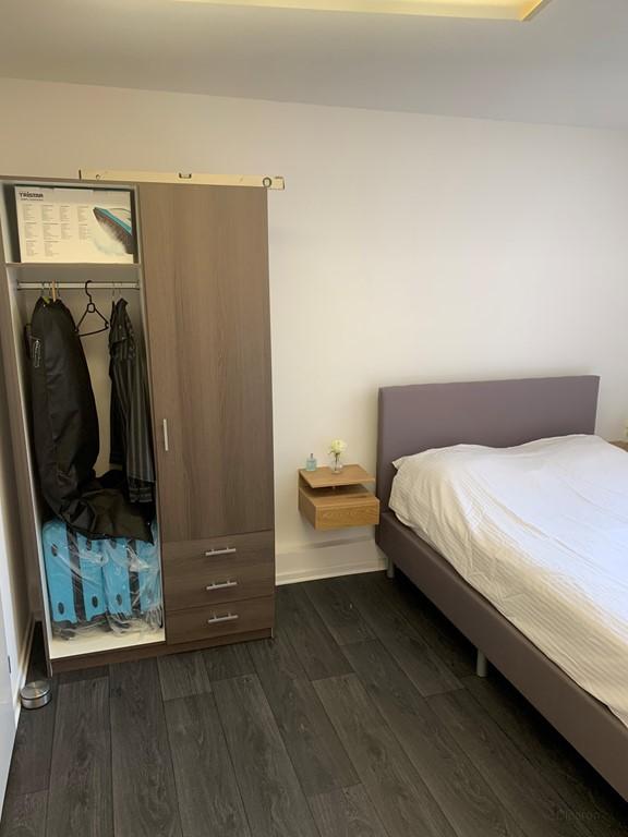 Gemeubileerd 2-kamerappartement met tuin - Afbeelding 13
