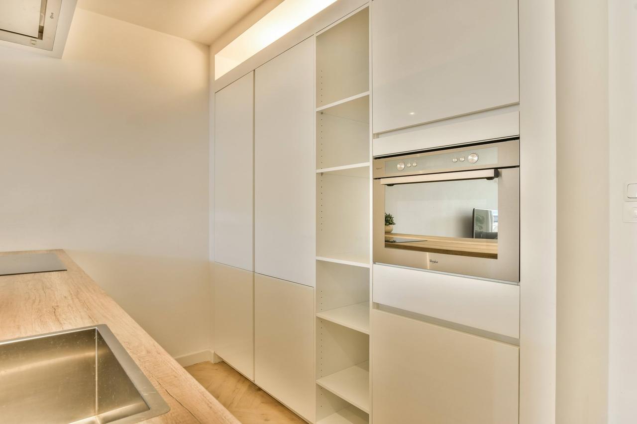 Licht 2-slaapkamer appartement in De Pijp - Afbeelding 12