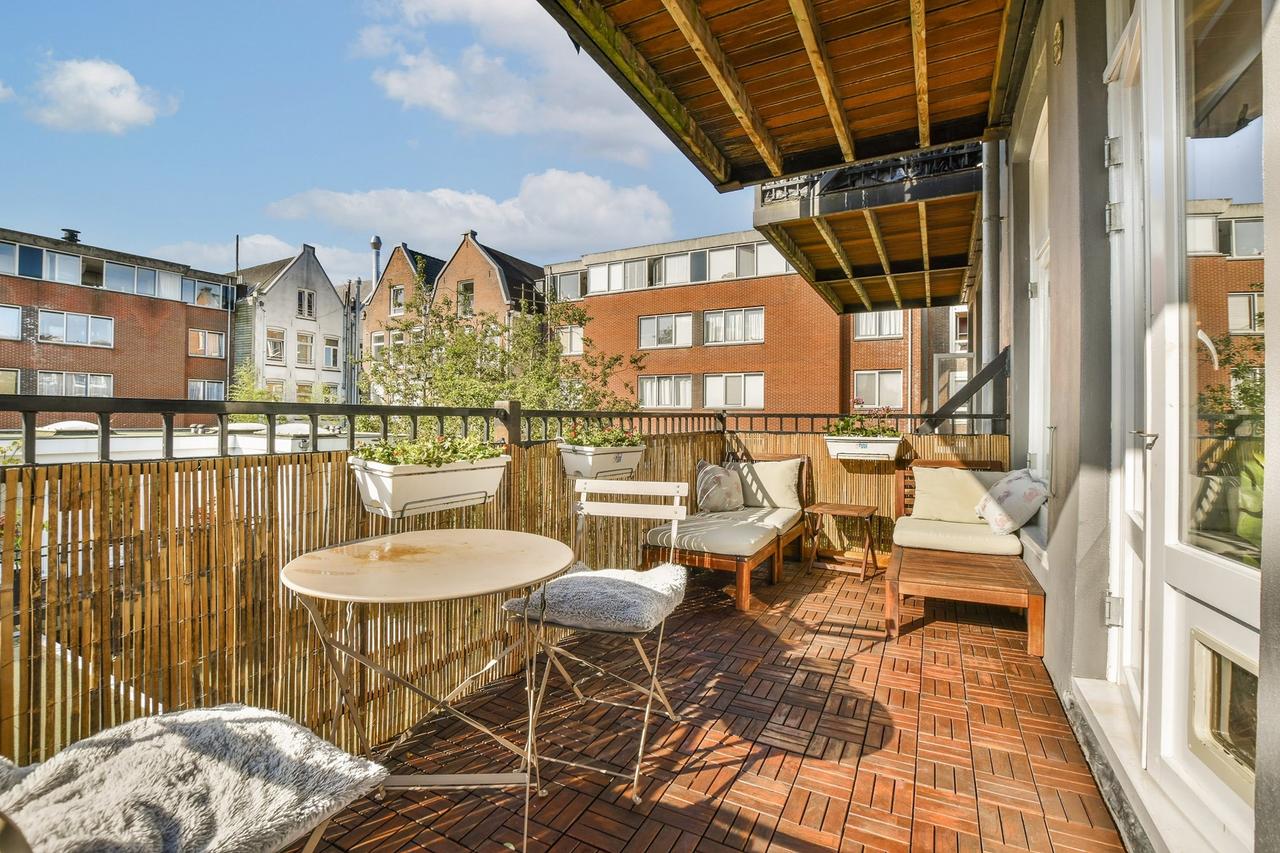 Licht 2-slaapkamer appartement in De Pijp - Afbeelding 14