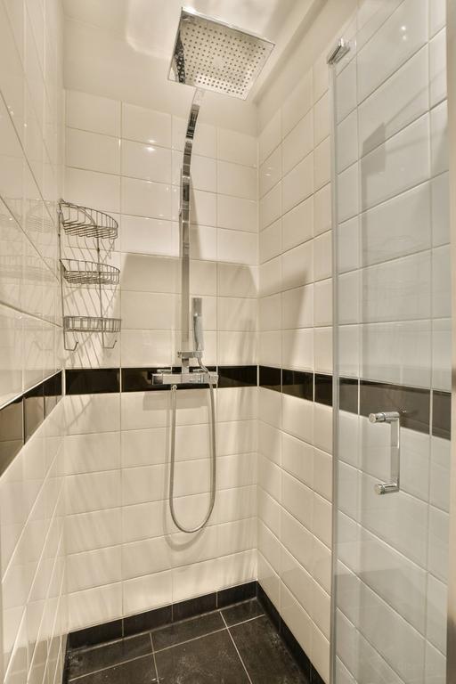 Licht 2-slaapkamer appartement in De Pijp - Afbeelding 19