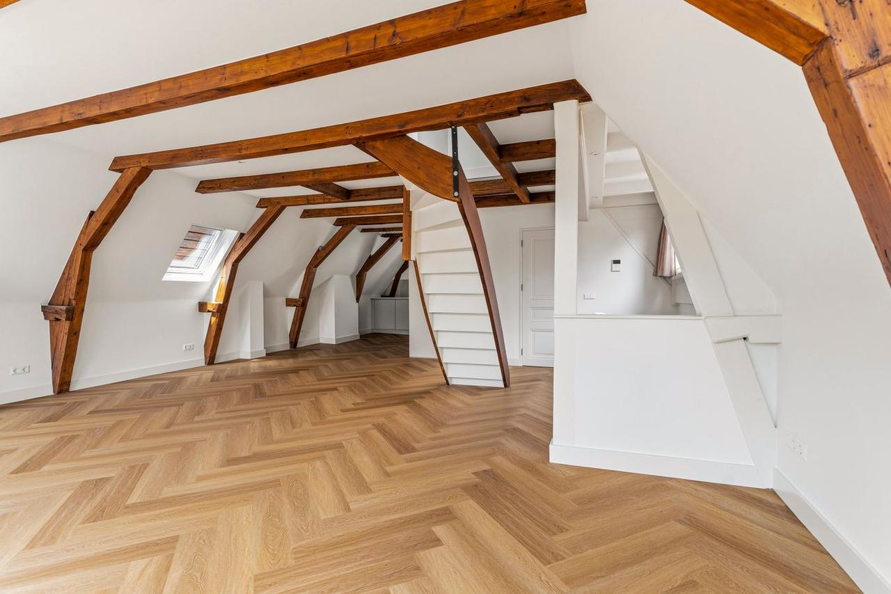 Apartment on Haarlemmerstraat - Image 8