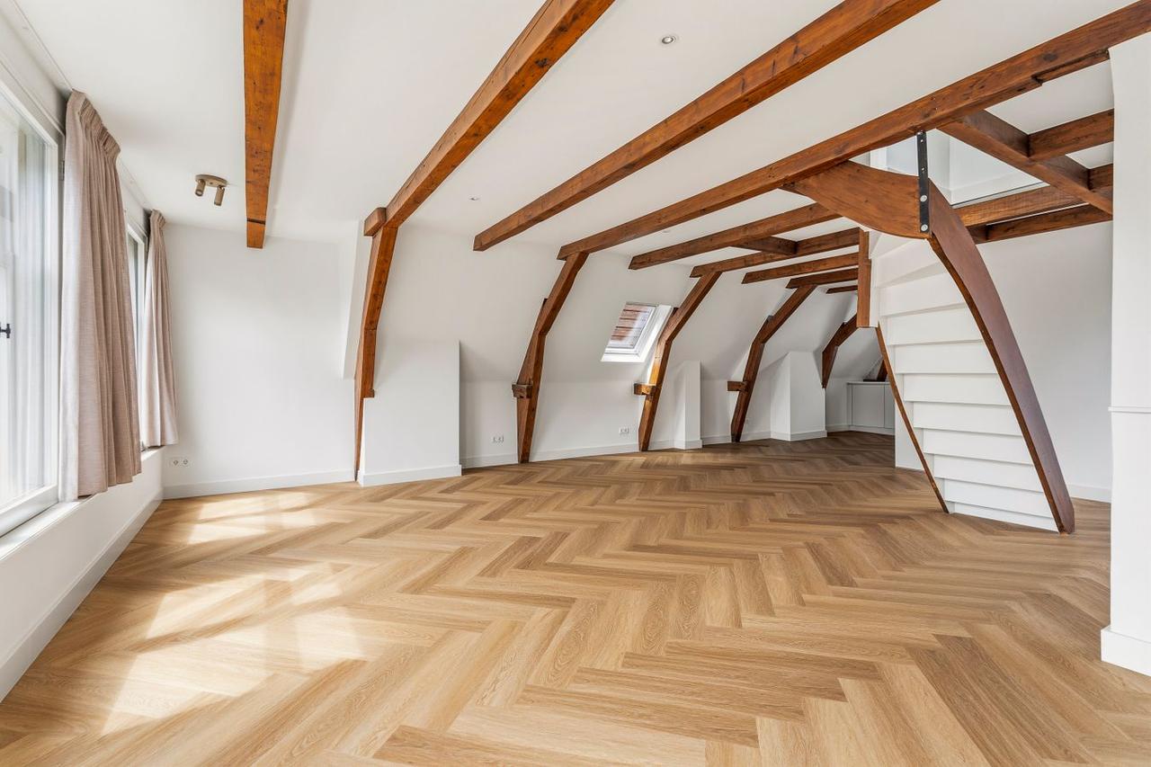Apartment on Haarlemmerstraat - Image 9