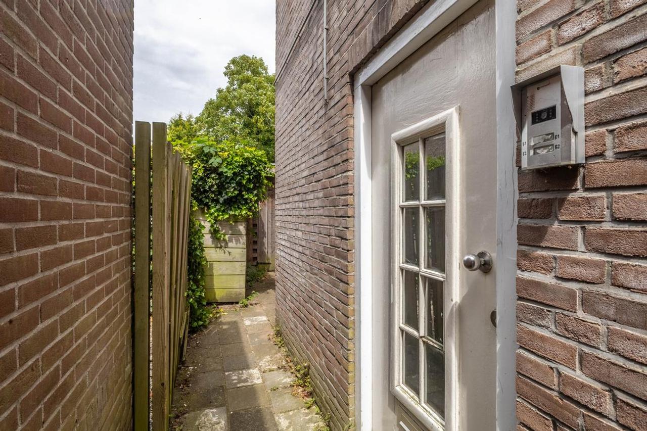Maisonette with Roof Terrace in Bussum - Image 3