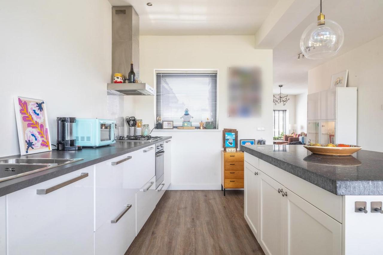 Maisonette with Roof Terrace in Bussum - Image 9