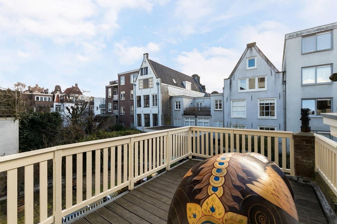 Bright 2-bedroom apartment with terrace - Image 10