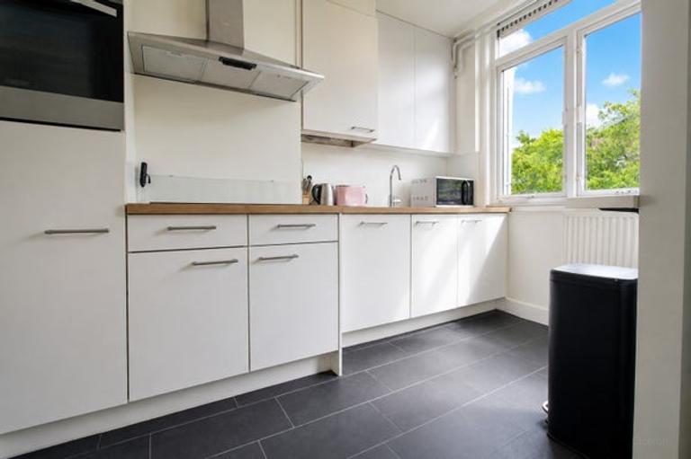 2-slaapkamer appartement met balkon in Geuzenbuurt - Afbeelding 7