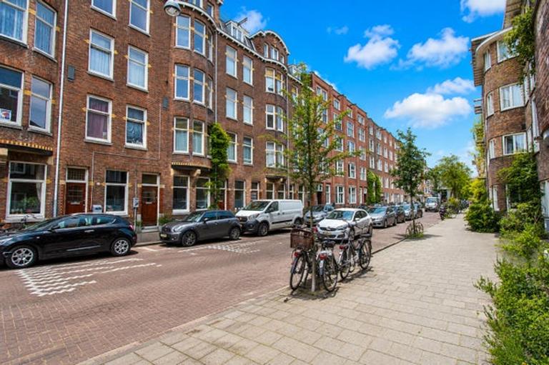 2-slaapkamer appartement met balkon in Geuzenbuurt - Afbeelding 12