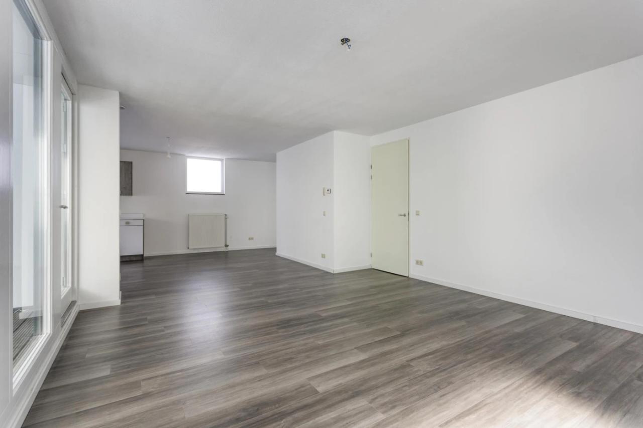 2-slaapkamerappartement met zonnig balkon - Afbeelding 12