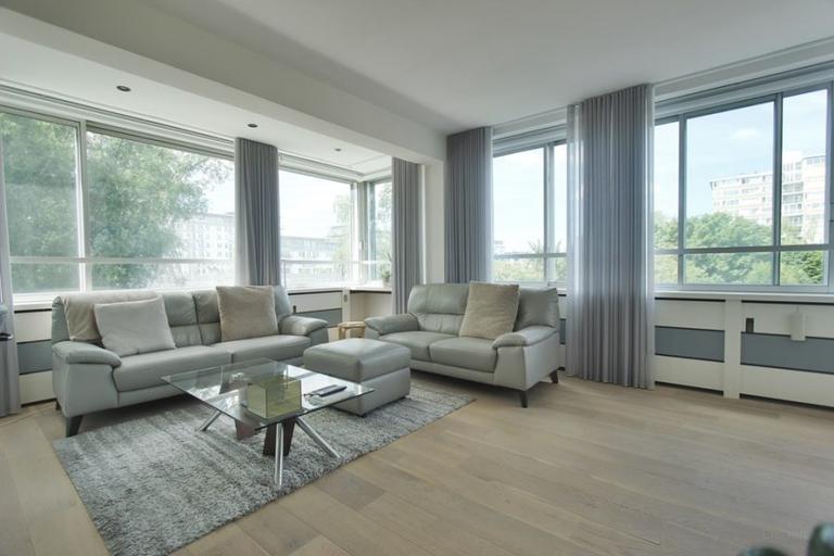 Licht 4-kamerappartement bij Stadshart - Afbeelding 3